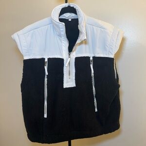 Quarterzip vest